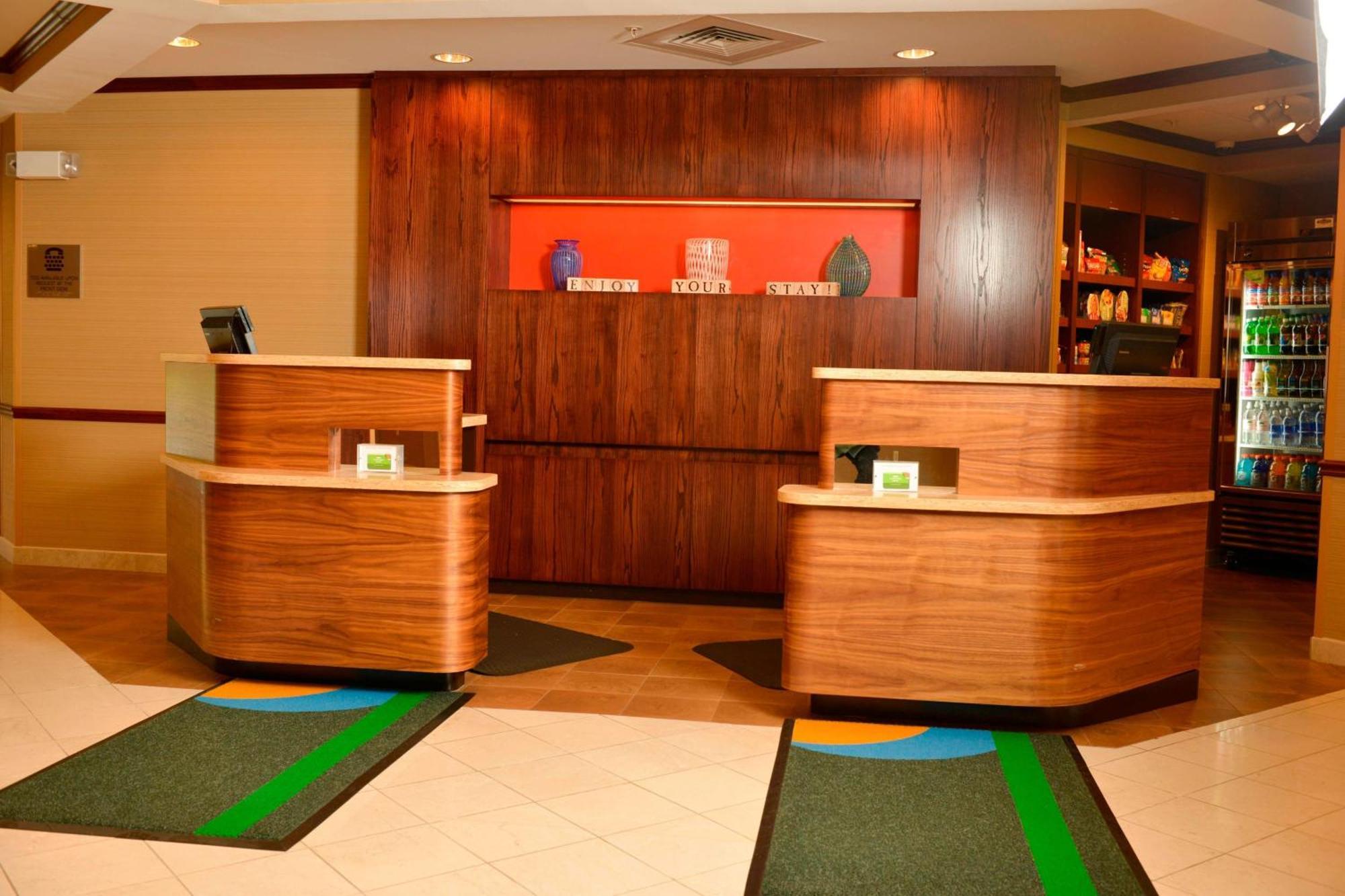 Hotel Courtyard Middlebury Esterno foto